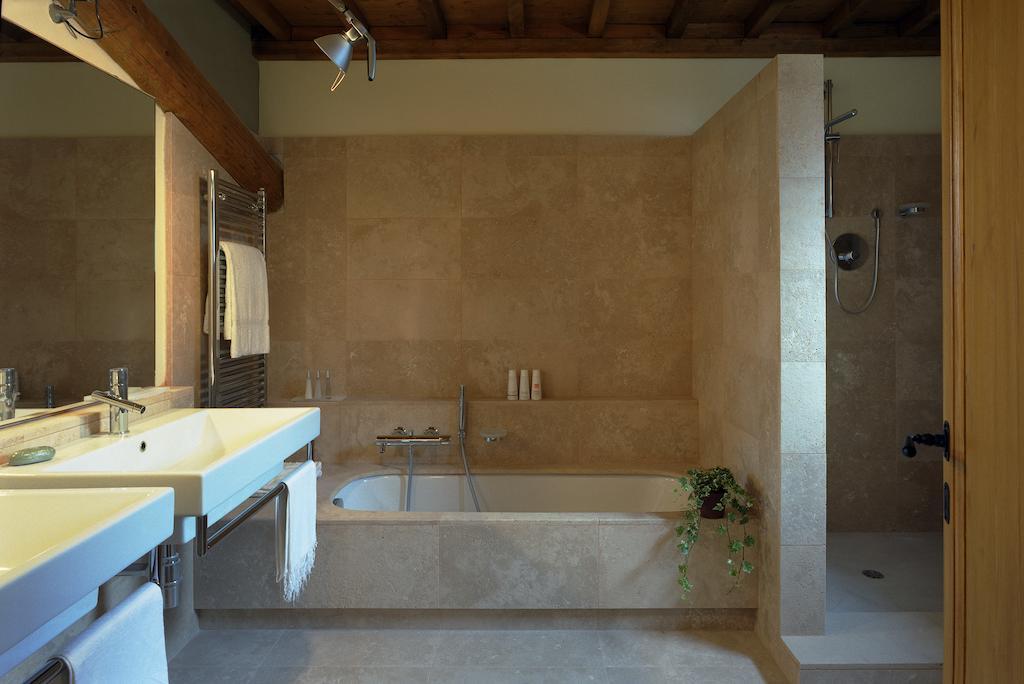Fattoria Casamora - Suites 皮安迪斯科 外观 照片